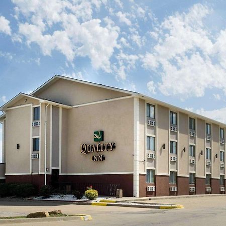 Quality Inn I-70 At Wanamaker Topeka Eksteriør bilde