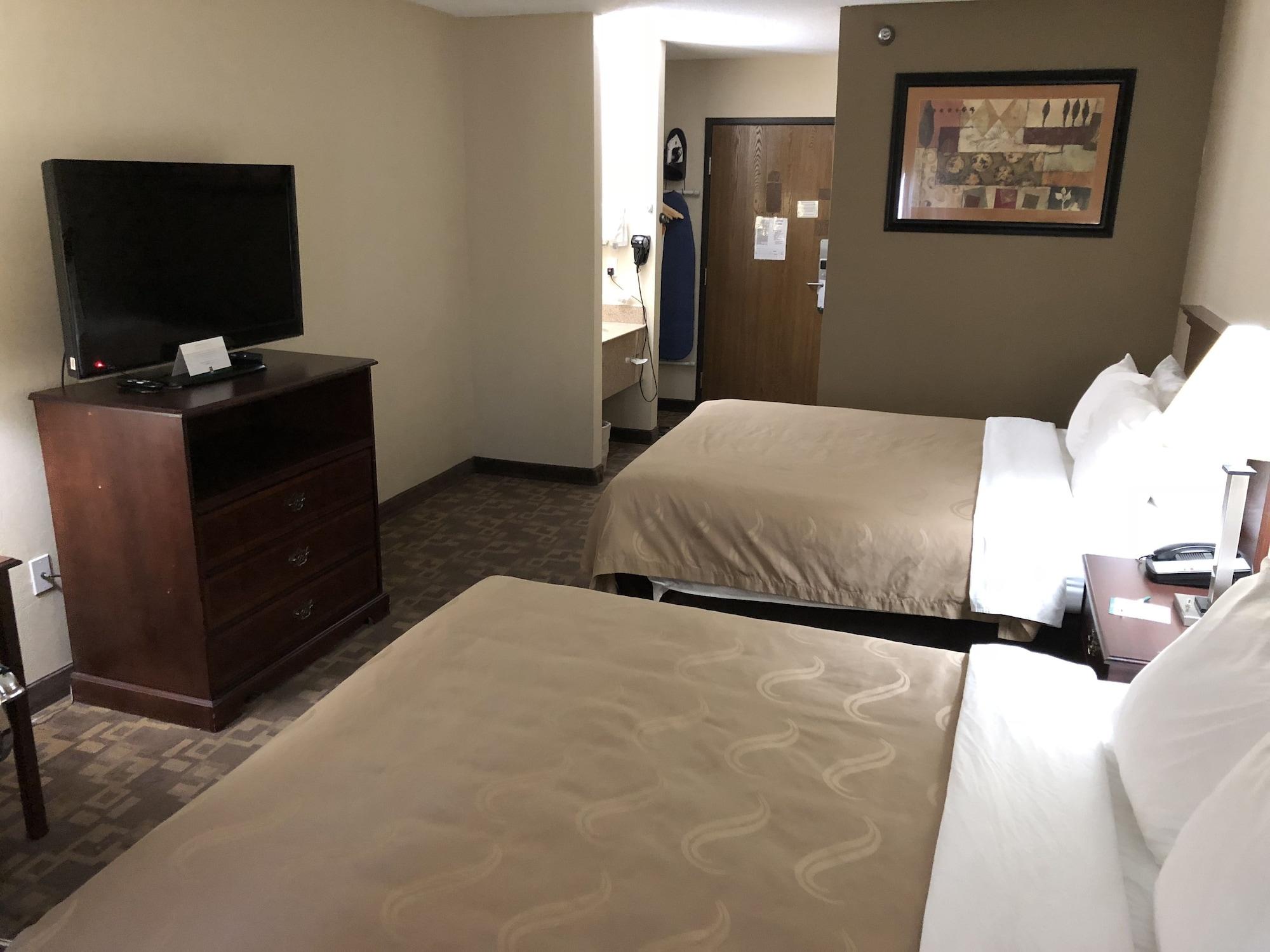 Quality Inn I-70 At Wanamaker Topeka Eksteriør bilde