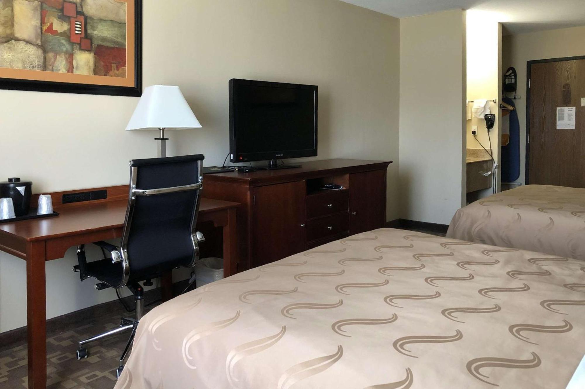 Quality Inn I-70 At Wanamaker Topeka Eksteriør bilde